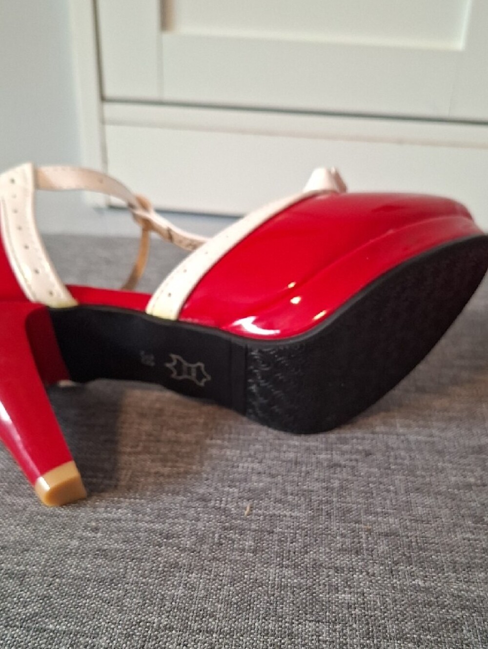 Pixie Cove Red and White Patten T-Strap Platform Heels - Picture 8 of 11